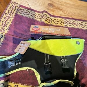 Arcadia High Visibility Flotation Aid in Yellow and Black small dog life jacket